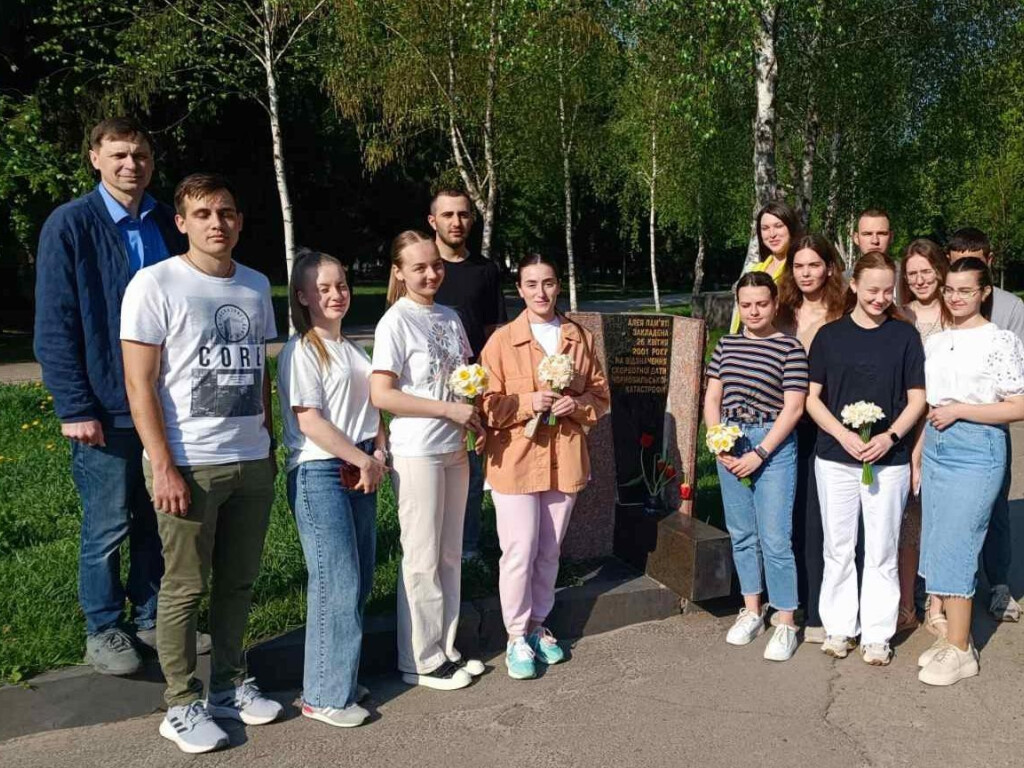 26 квітня — День пам’яті про Чорнобильську трагедію